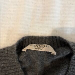 Men's Gray Cashmere Sweater